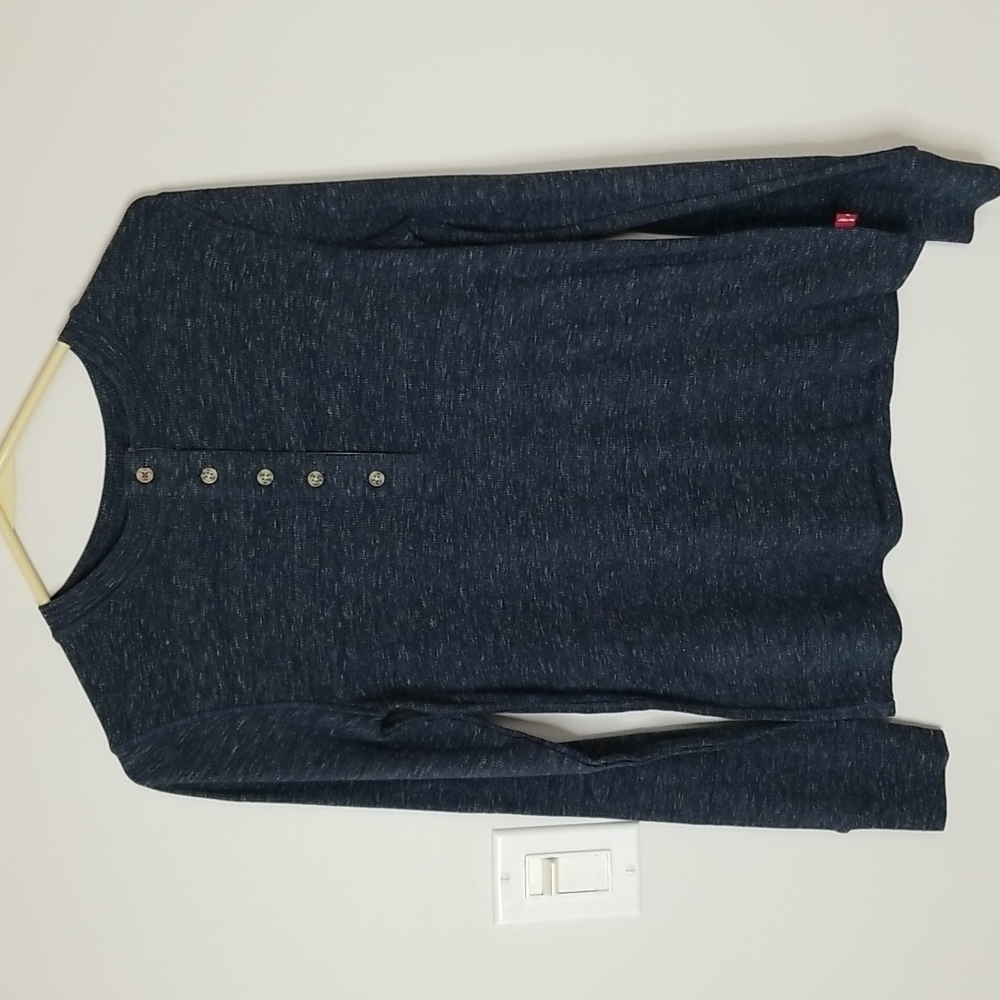 LEVI'S Womens Henley top NWT